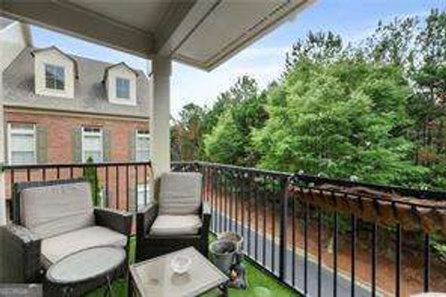 867 Perennial Drive 106, Atlanta, GA 30328