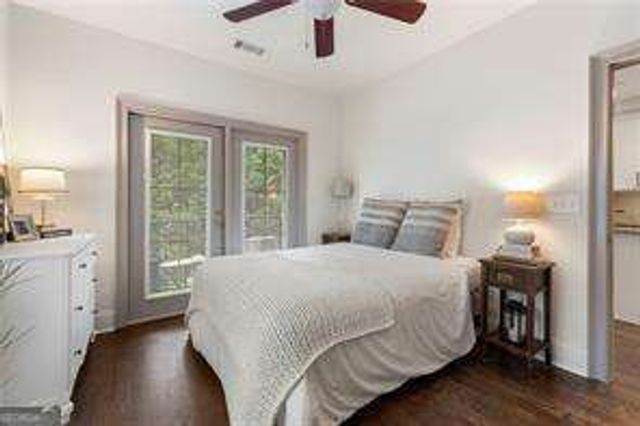 867 Perennial Drive 106, Atlanta, GA 30328