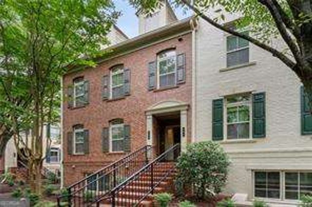 867 Perennial Drive 106, Atlanta, GA 30328