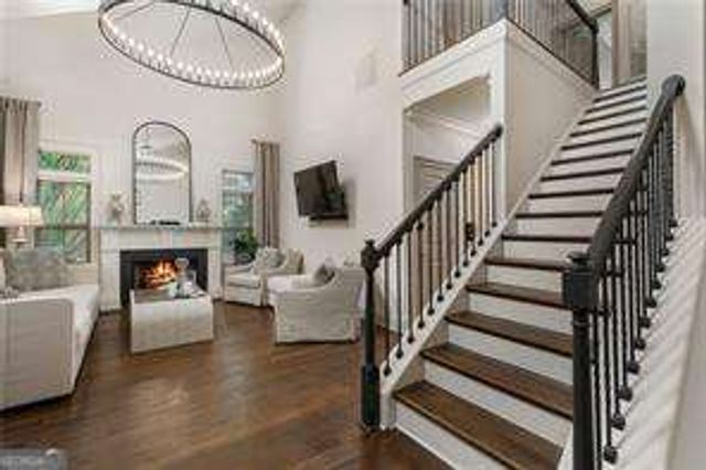 867 Perennial Drive 106, Atlanta, GA 30328