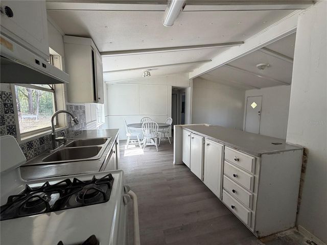 7556 SE 123RD LANE, Belleview, FL 34420