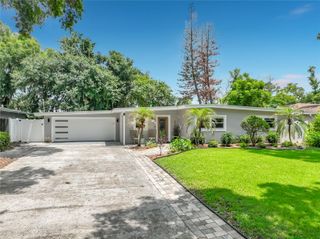 216 BLOSSOM LANE, Winter Park, FL 32789