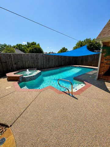 209 Longmeadow Drive, Coppell, TX 75019