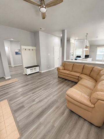 209 Longmeadow Drive, Coppell, TX 75019