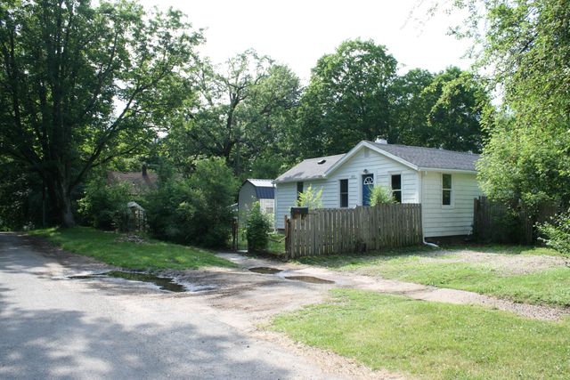 389 Parker Avenue, Benton Harbor, MI 49022