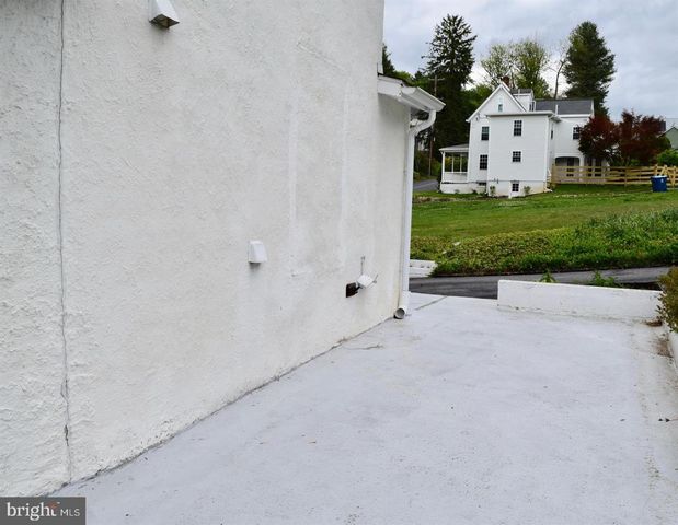 136 LANDENBERG RD, Landenberg, PA 19350