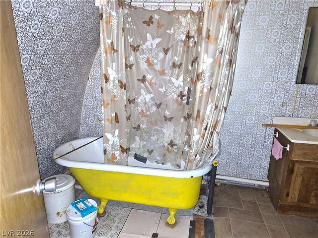 11545 South Spring Meadows Road, Amargosa Valley, NV 89020