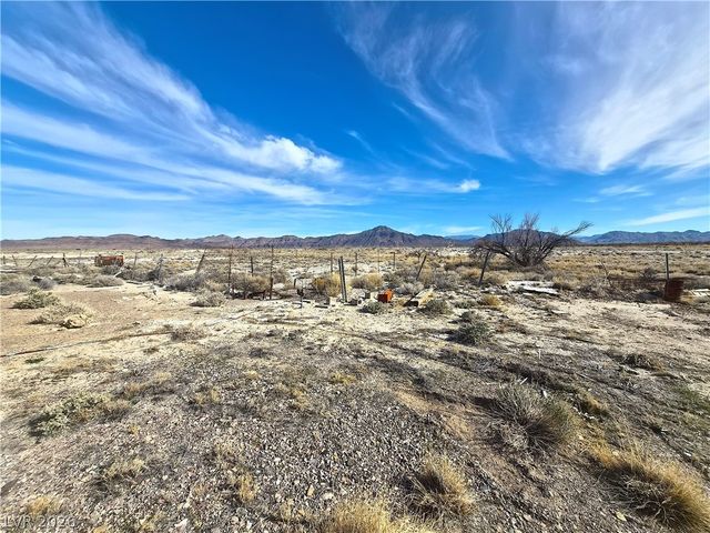 11545 South Spring Meadows Road, Amargosa Valley, NV 89020