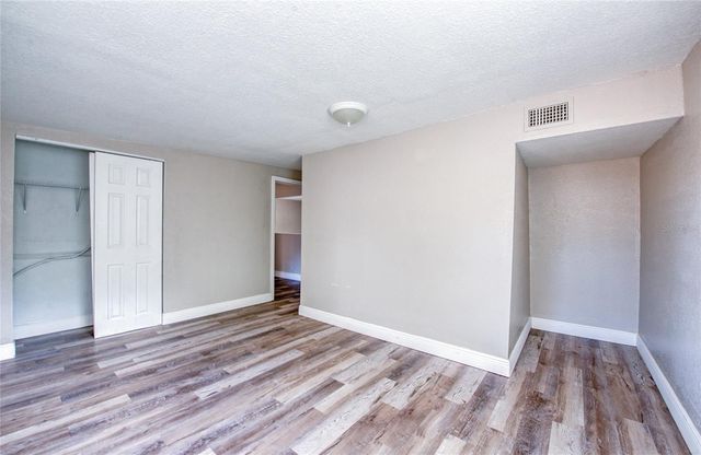 1516 E WATERS AVENUE, Tampa, FL 33604