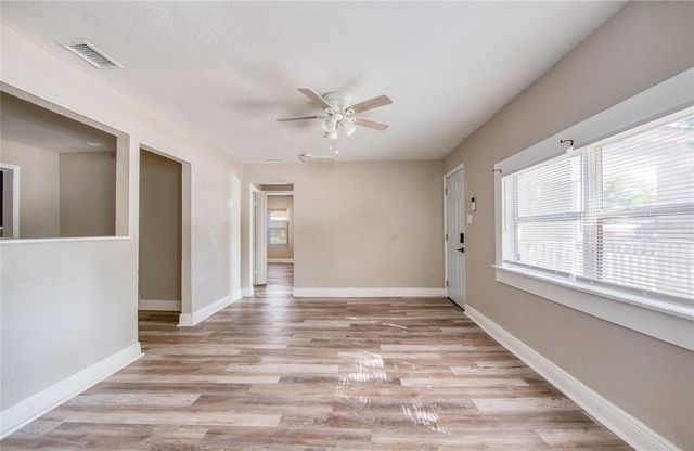 1516 E WATERS AVENUE, Tampa, FL 33604