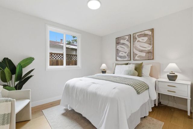 1112 Escalero Avenue, Pacifica, CA 94044