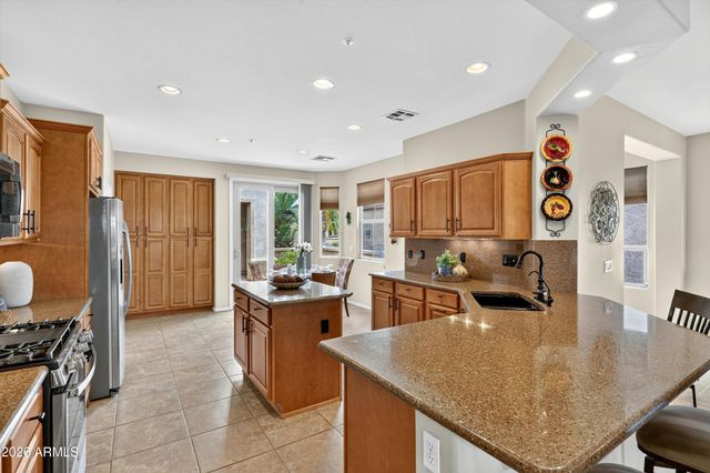 13055 W Redbird Road W, Peoria, AZ 85383