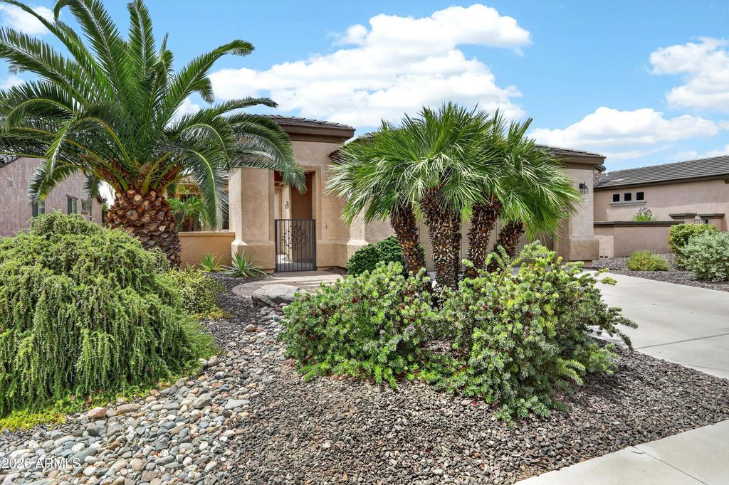 13055 W Redbird Road W, Peoria, AZ 85383 — photo 2