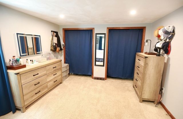 450 Summer St, Bridgewater, MA 02324