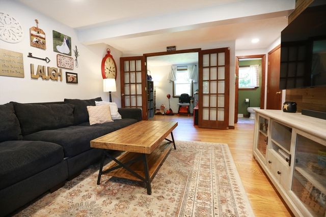 450 Summer St, Bridgewater, MA 02324