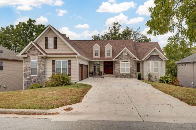 750 Rippling Creek Road, Nixa, MO 65714