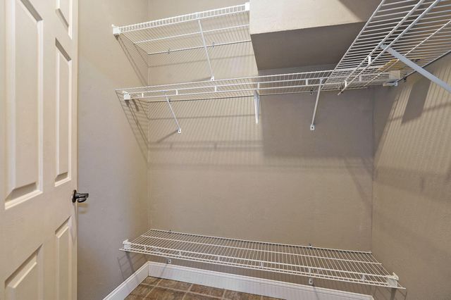 750 Rippling Creek Road, Nixa, MO 65714