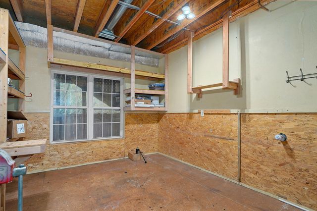 750 Rippling Creek Road, Nixa, MO 65714