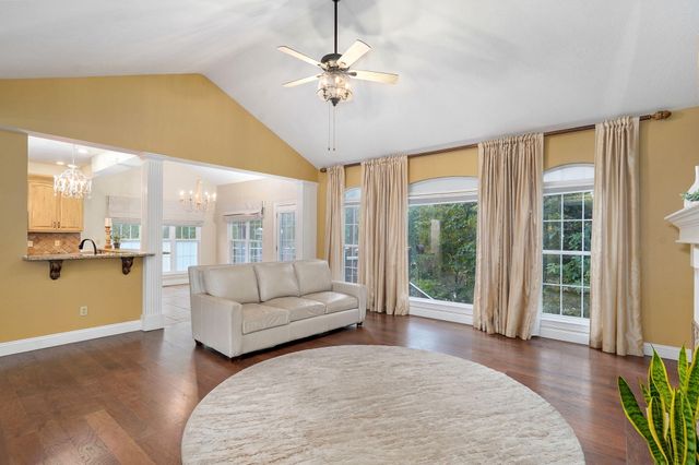 750 Rippling Creek Road, Nixa, MO 65714