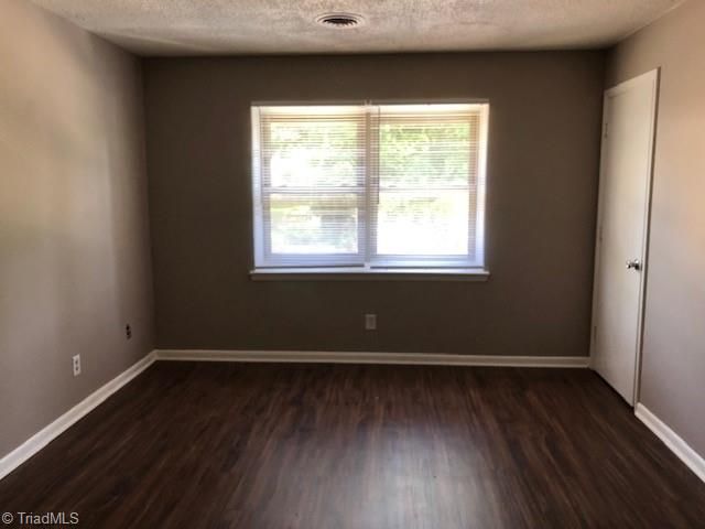 407 Sykes Avenue D, Greensboro, NC 27405