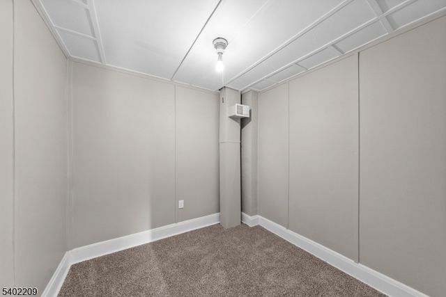 1996 Barnett St, Rahway City, NJ 07065