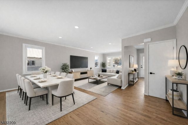 1996 Barnett St, Rahway City, NJ 07065