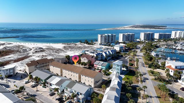 108 Gulf Winds Court 108, Destin, FL 32541