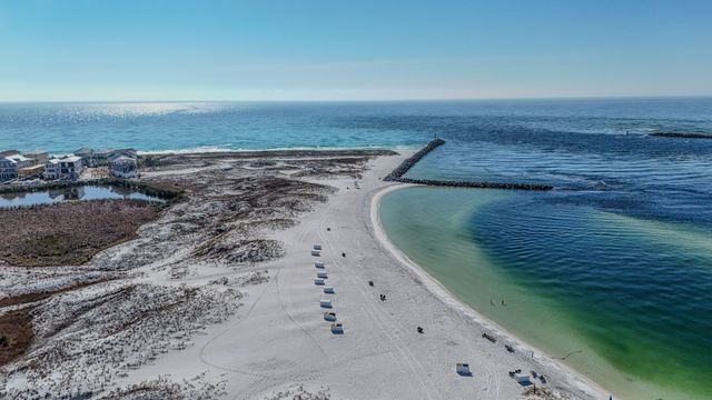 108 Gulf Winds Court 108, Destin, FL 32541