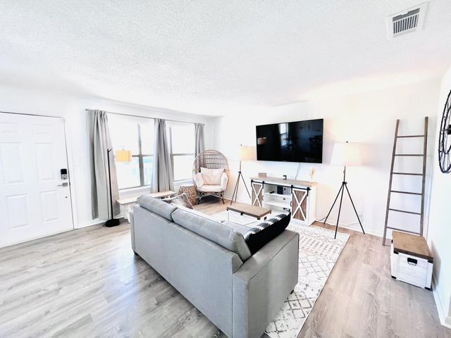 108 Gulf Winds Court 108, Destin, FL 32541