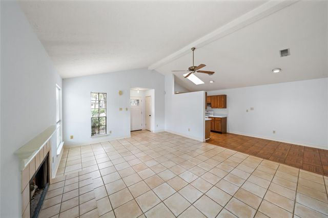 19 Tulip Hill Court, The Woodlands, TX 77380