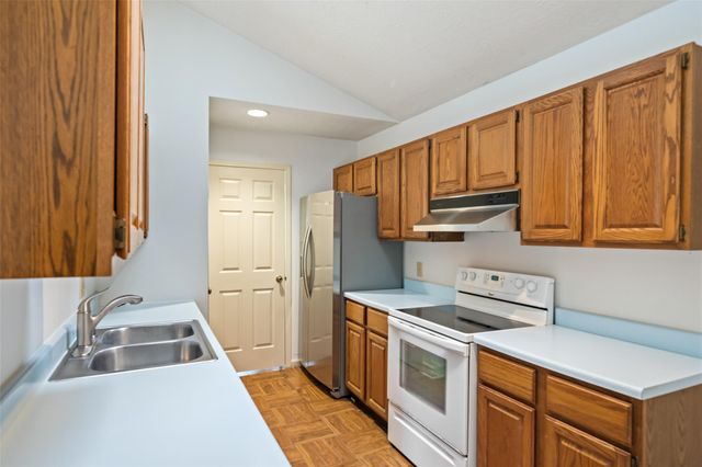 19 Tulip Hill Court, The Woodlands, TX 77380