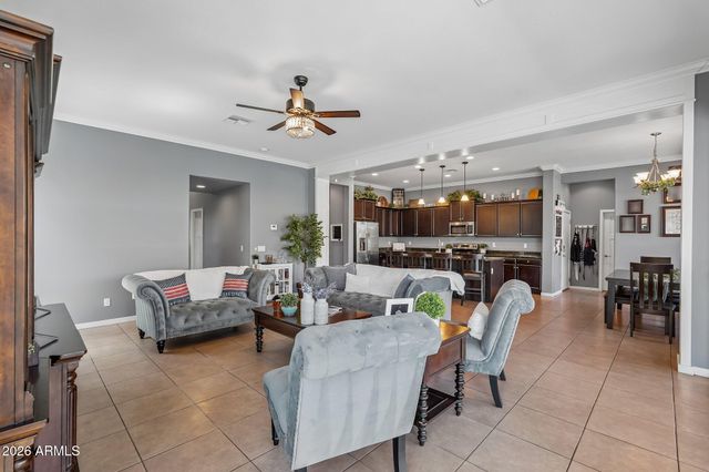 10556 E MENDOZA Avenue, Mesa, AZ 85209
