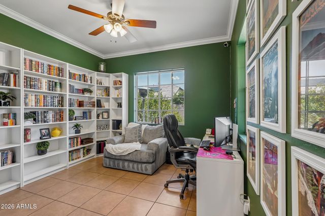 10556 E MENDOZA Avenue, Mesa, AZ 85209