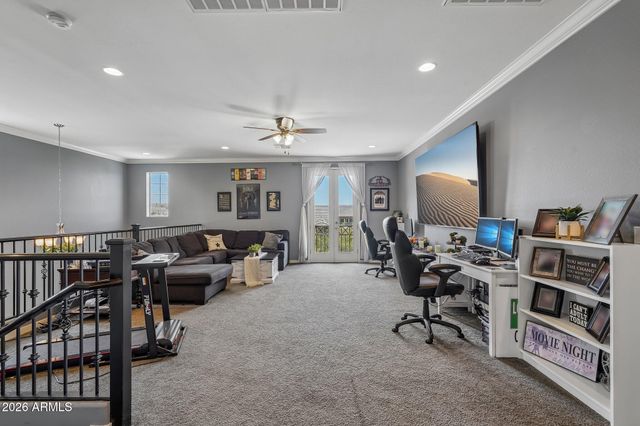 10556 E MENDOZA Avenue, Mesa, AZ 85209