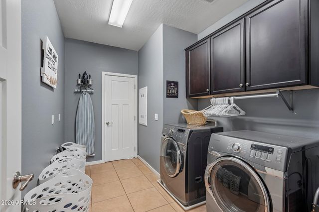 10556 E MENDOZA Avenue, Mesa, AZ 85209