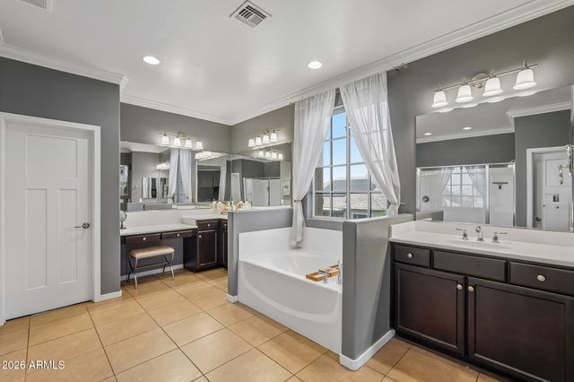 10556 E MENDOZA Avenue, Mesa, AZ 85209