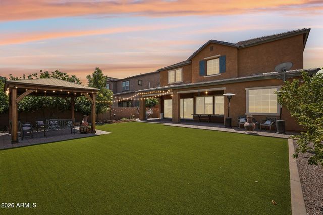 10556 E MENDOZA Avenue, Mesa, AZ 85209
