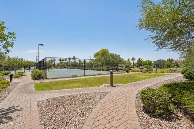 10556 E MENDOZA Avenue, Mesa, AZ 85209
