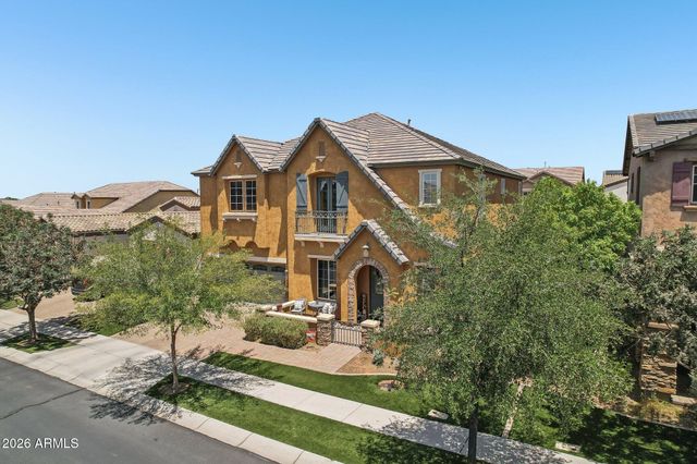 10556 E MENDOZA Avenue, Mesa, AZ 85209