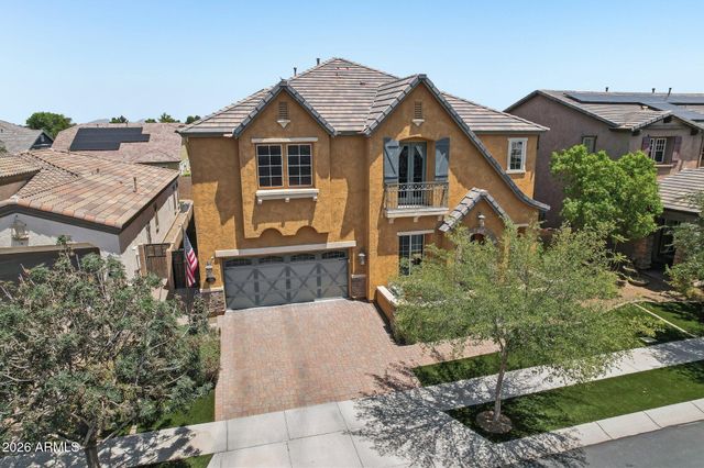 10556 E MENDOZA Avenue, Mesa, AZ 85209