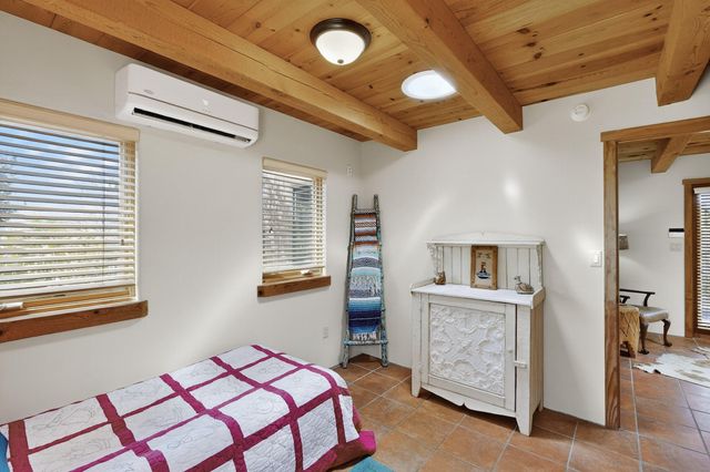 2000 W Mate Court NE, Rio Rancho, NM 87144