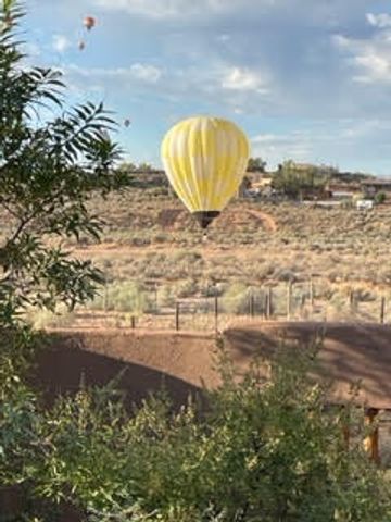 2000 W Mate Court NE, Rio Rancho, NM 87144