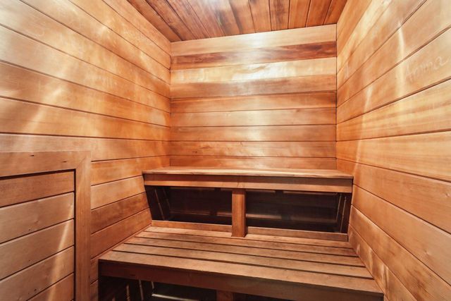 3431 Kent Street 704, Shoreview, MN 55126