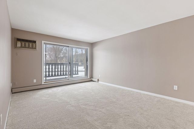 3431 Kent Street 704, Shoreview, MN 55126