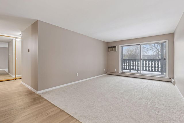 3431 Kent Street 704, Shoreview, MN 55126