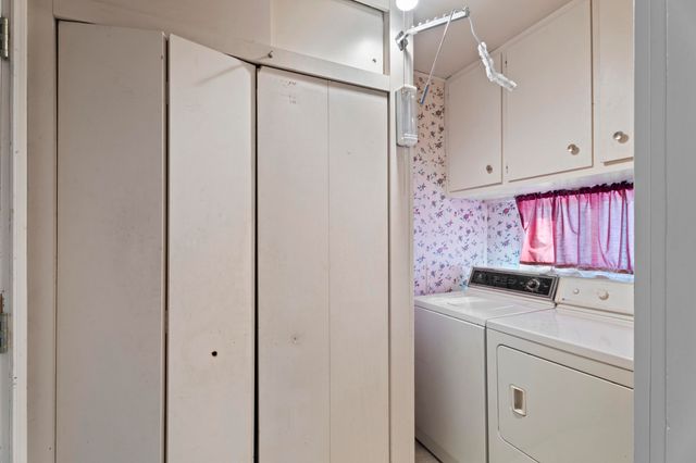 320 W Tahlequah Avenue, Vinita, OK 74301