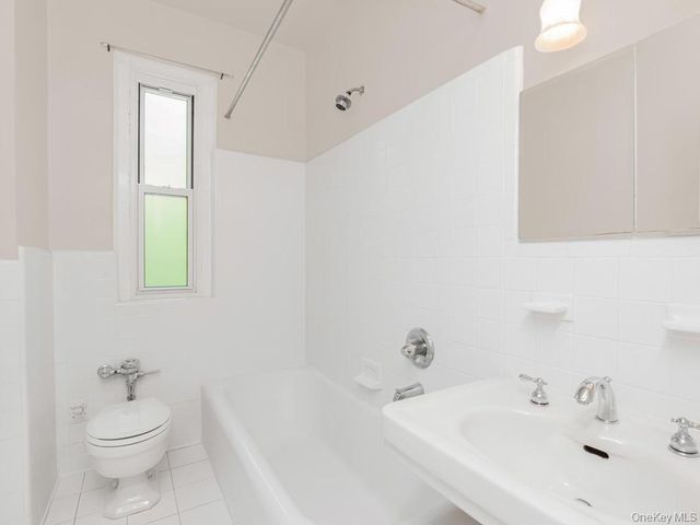 1440 Midland Avenue 5A, Bronxville, NY 10708