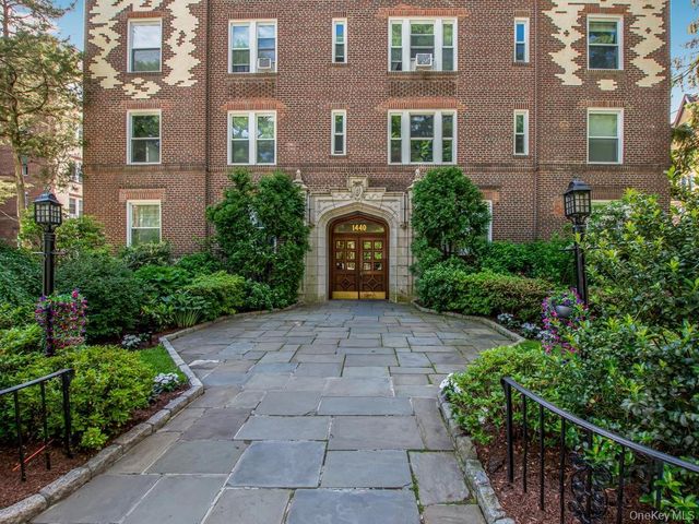 1440 Midland Avenue 5A, Bronxville, NY 10708
