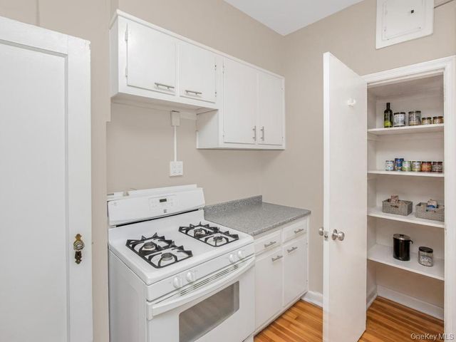 1440 Midland Avenue 5A, Bronxville, NY 10708
