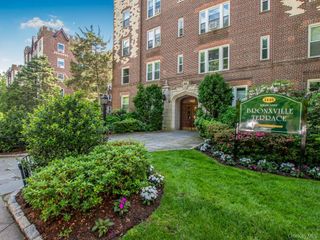 1440 Midland Avenue 5A, Bronxville, NY 10708